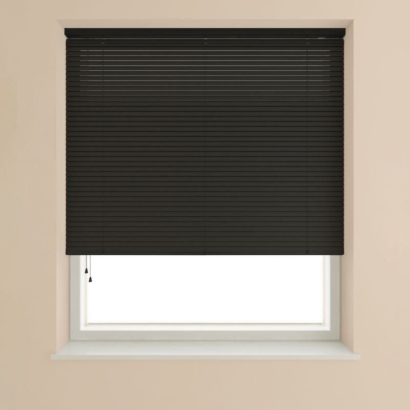 Venetian Blind 25mm Slat Black – 45cm Width