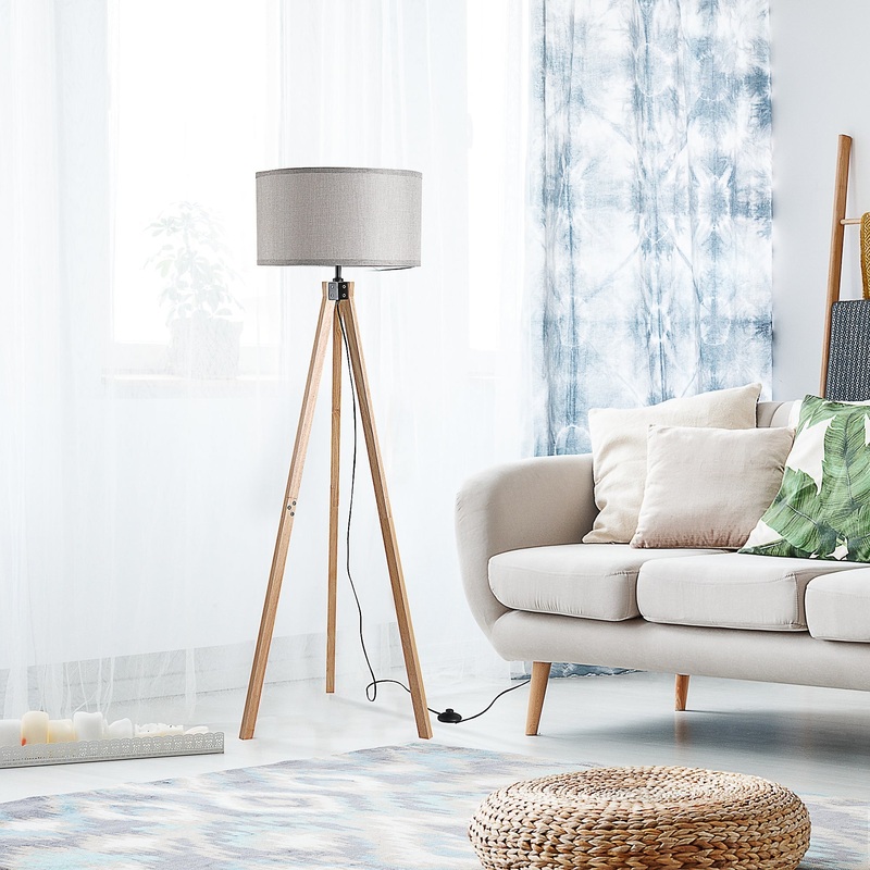 5FT Elegant Wood Tripod Floor Lamp Free Standing E27 Bulb Lamp Versatile Use For Home Office – Grey